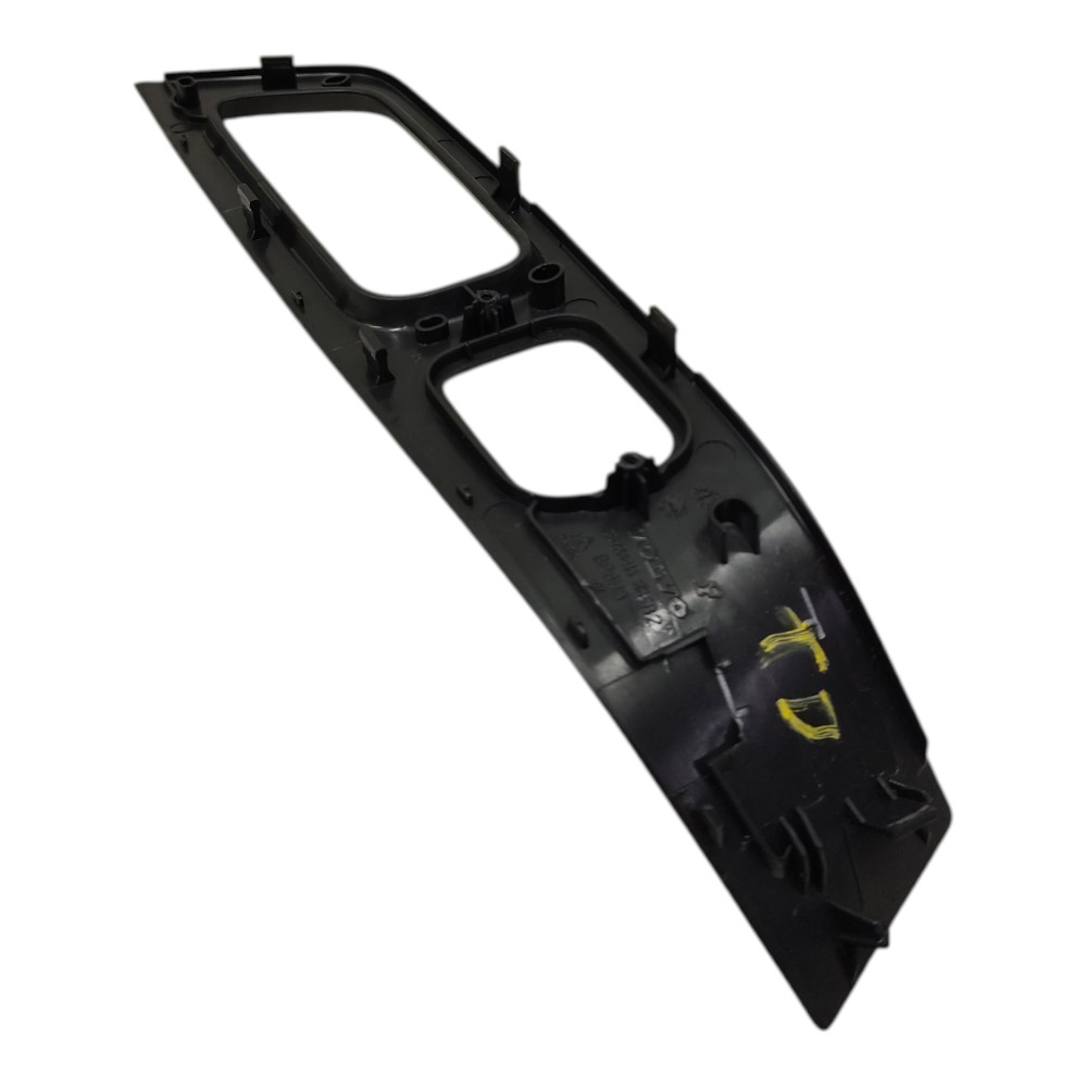 Moldura botão vidro traseiro direito Volvo xc60 2009 2010 11 2