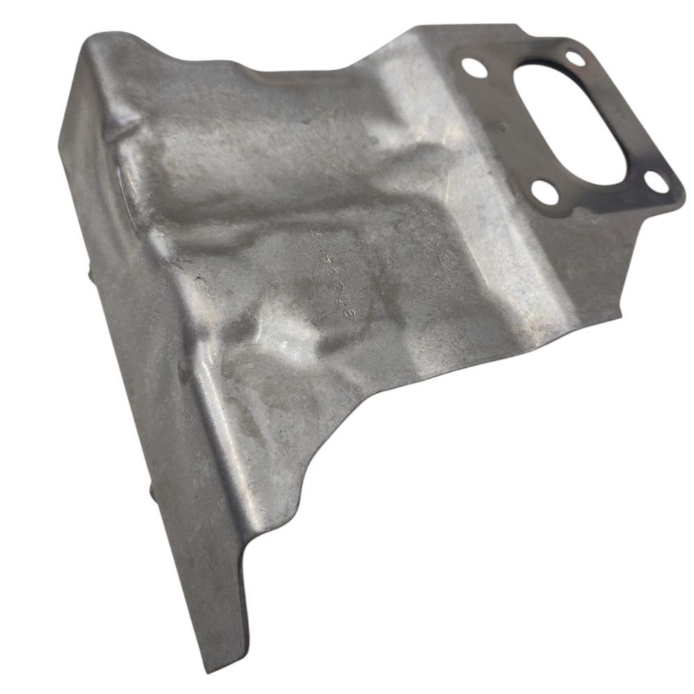 Protetor calor turbina GM Tracker 1.4 turbo 2016 2017 2018 3