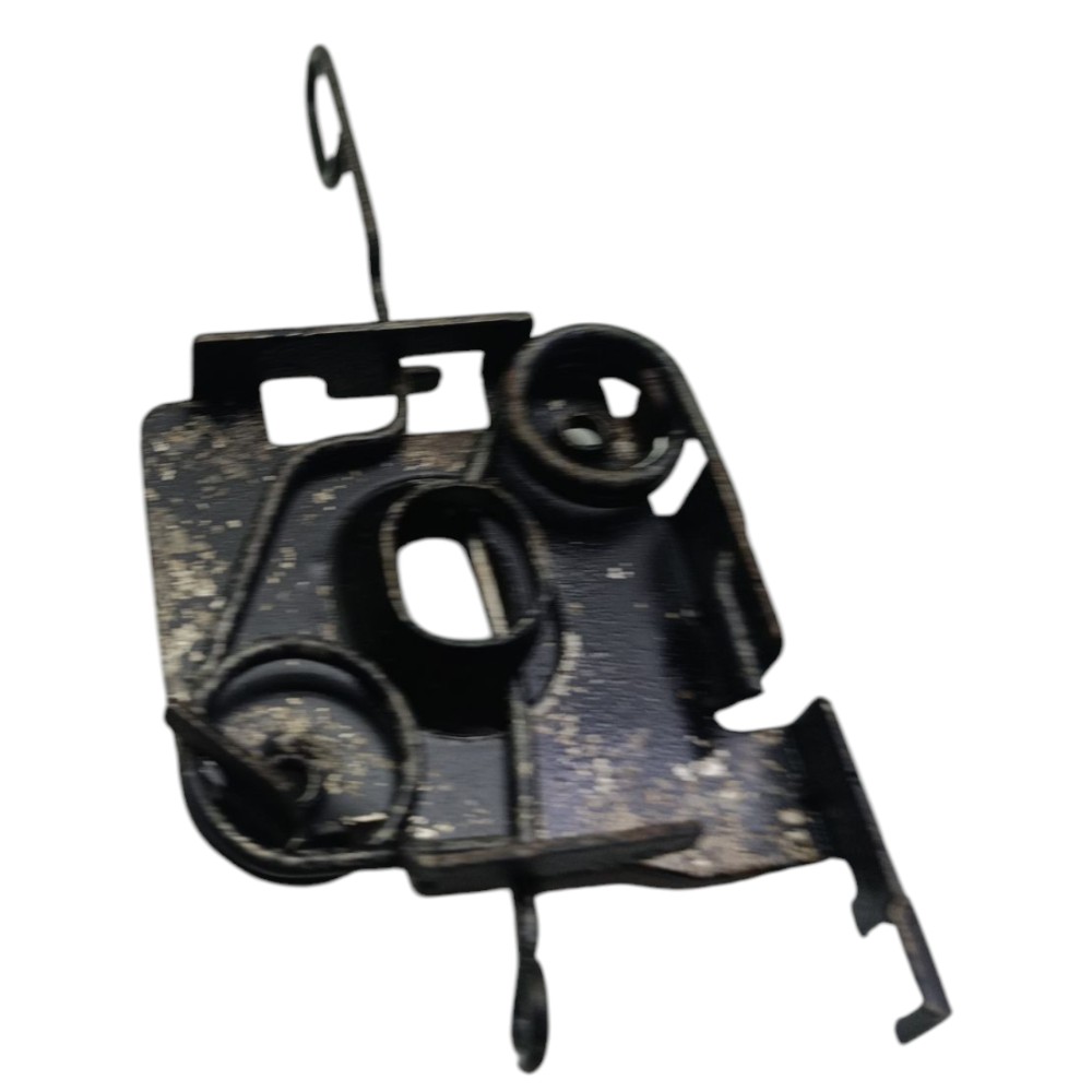 Trava Batente Fechadura Capô Ford Fiesta 2003 2004 2005 2006 4
