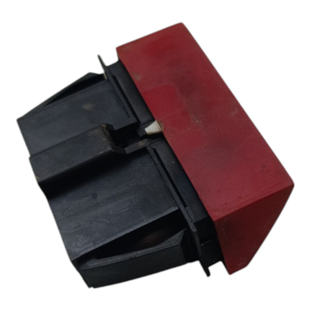 Botão Pisca Alerta Fiat Stilo 2003 2004 2005 2006 2007 2008 Vermelho 4