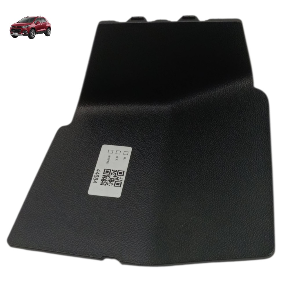 Tampa acabamento direito porta-malas GM Tracker 2019 2018 17 1