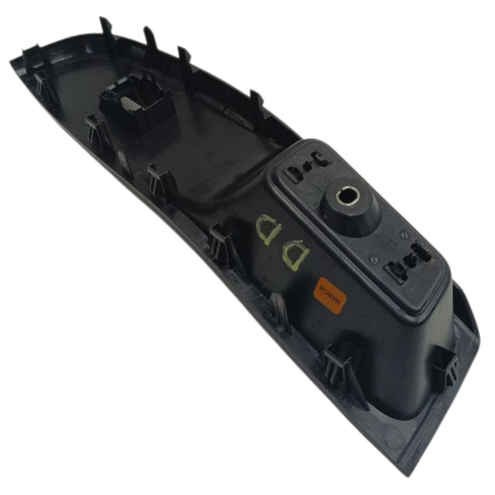 Puxador Interno Porta Dianteira Direita Fiat Fastback 2023 4