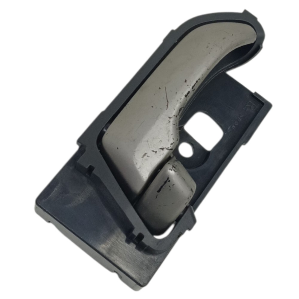 Maçaneta interna porta dianteira direita gm s10 2014 2015