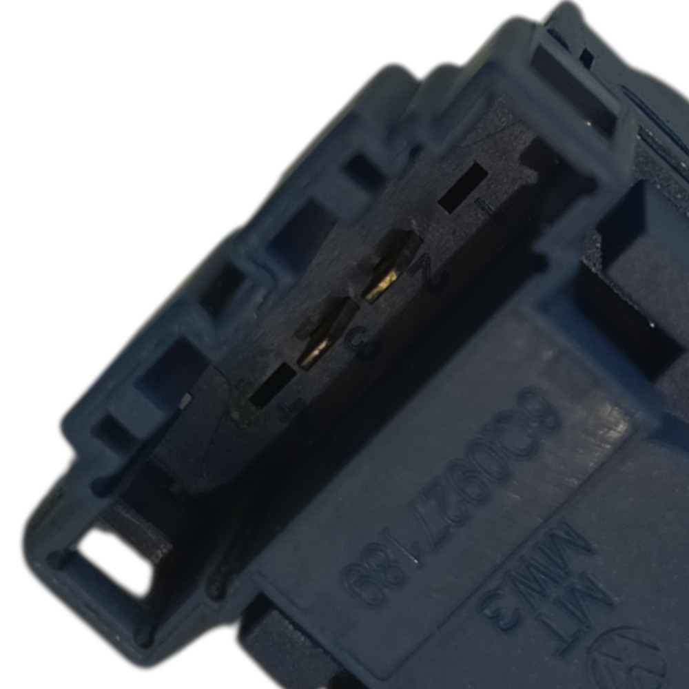 Sensor interruptor pedal embreagem Vw Gol  G4 1.0 2013 2012 4
