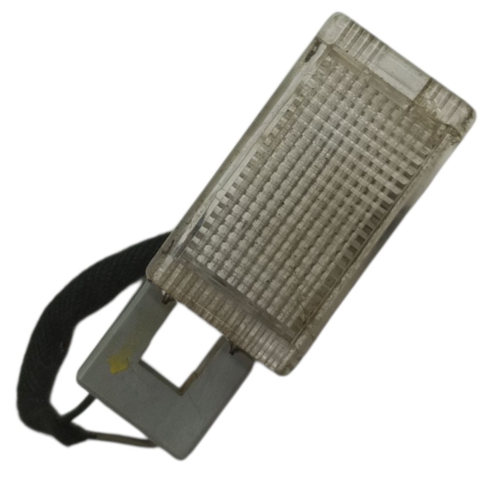 Luz interna porta malas GM Captiva 2008 2009 2010 2011 2012 2