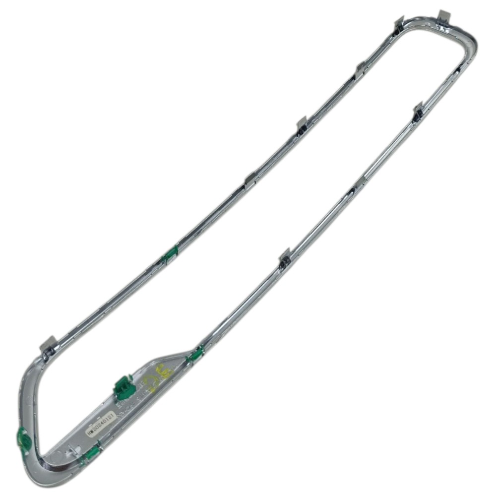 Friso Aplique Forro Dianteiro Esquerdo Chery Tiggo 5x 2025 Prateado 4