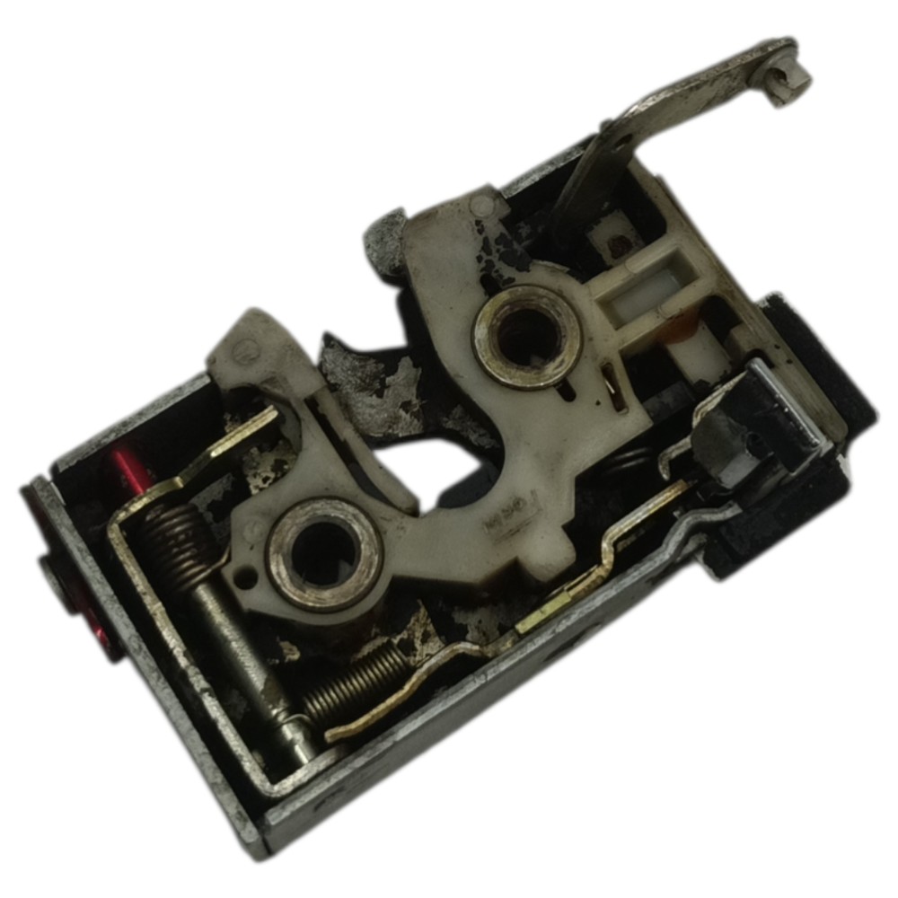 Fechadura porta traseira esquerda VW Santana 1996 Á 2006 2