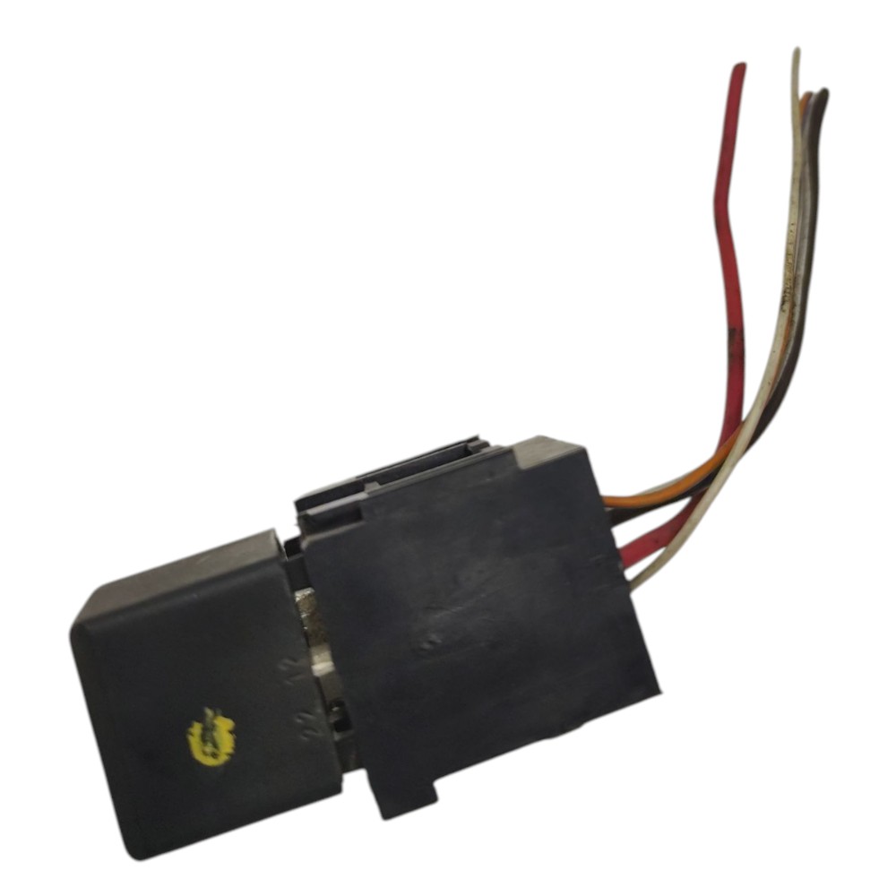 Relé auxiliar Fiat Idea 1.8 etorq 2012 2013 2014 51880169 3