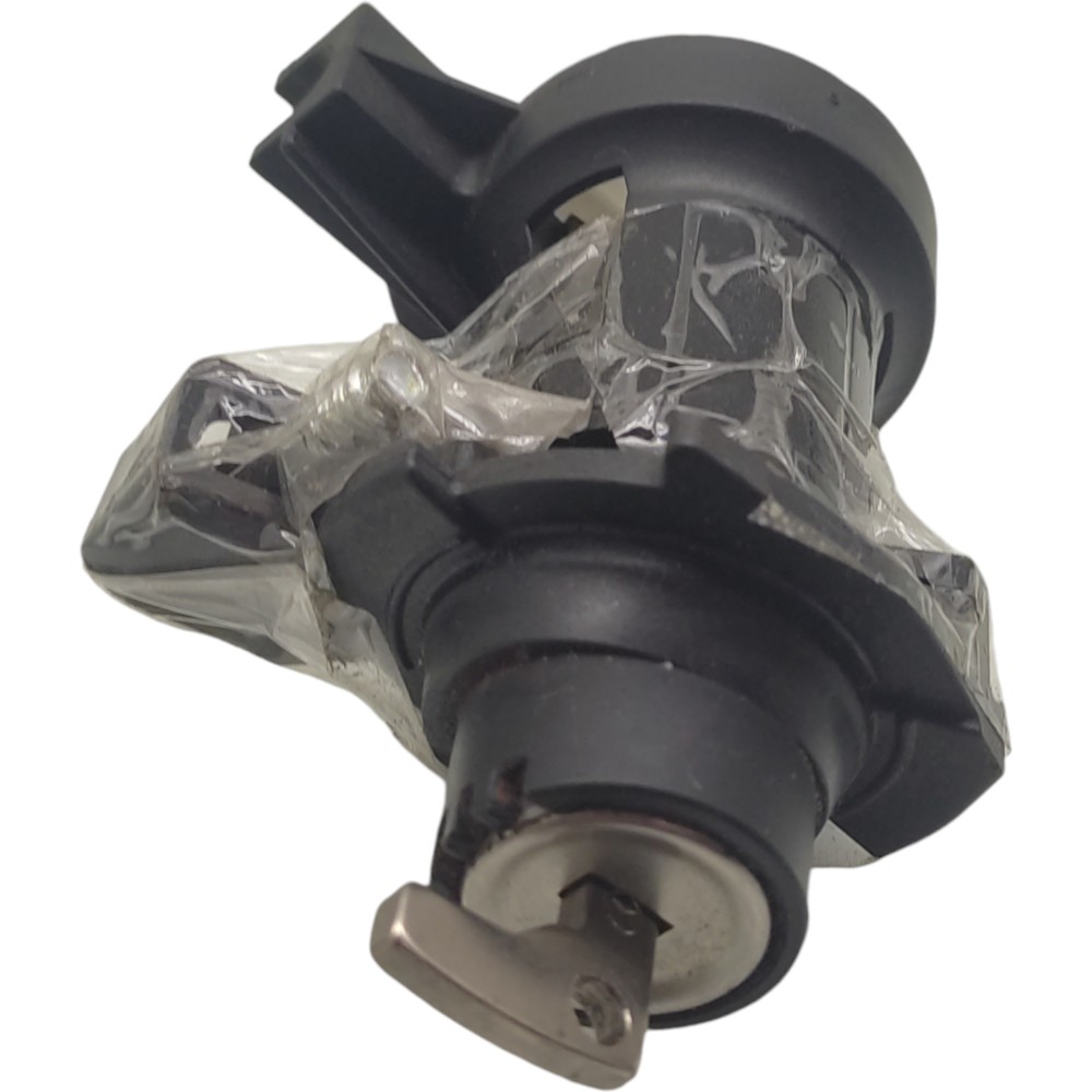 Cilindro Miolo Com Chave Tampa Traseira Mercedes C180 2010 2