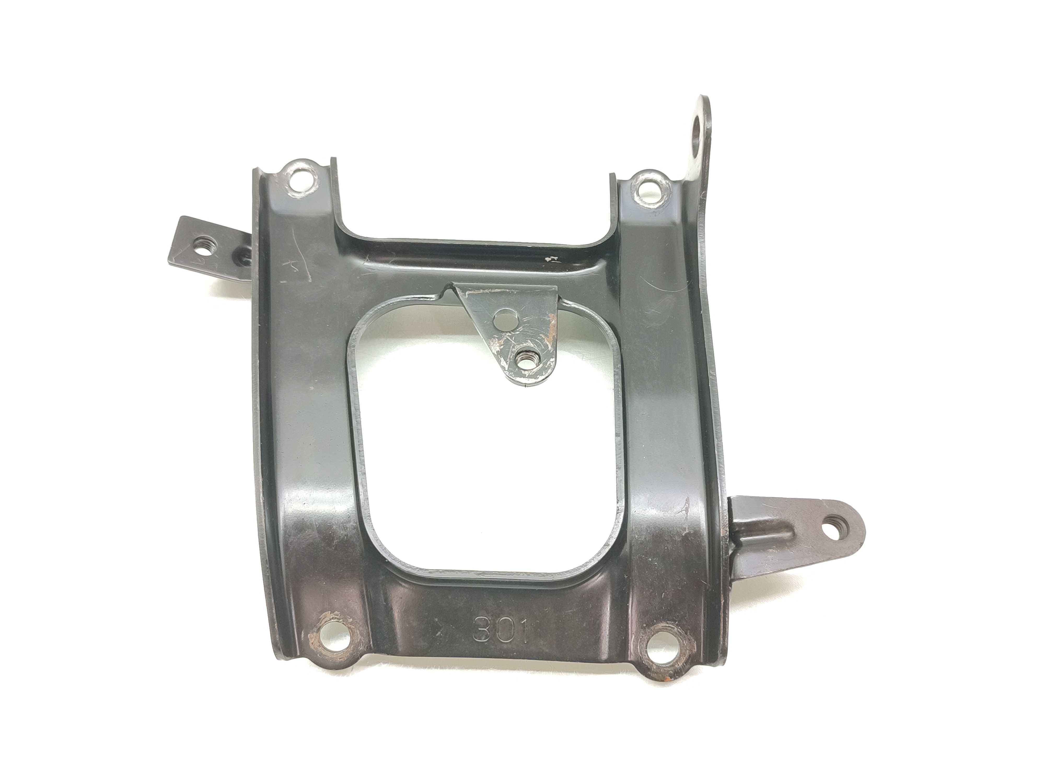 Suporte Coletor Esquerdo Mitsubishi Pajero Sport 3.0 2001 2