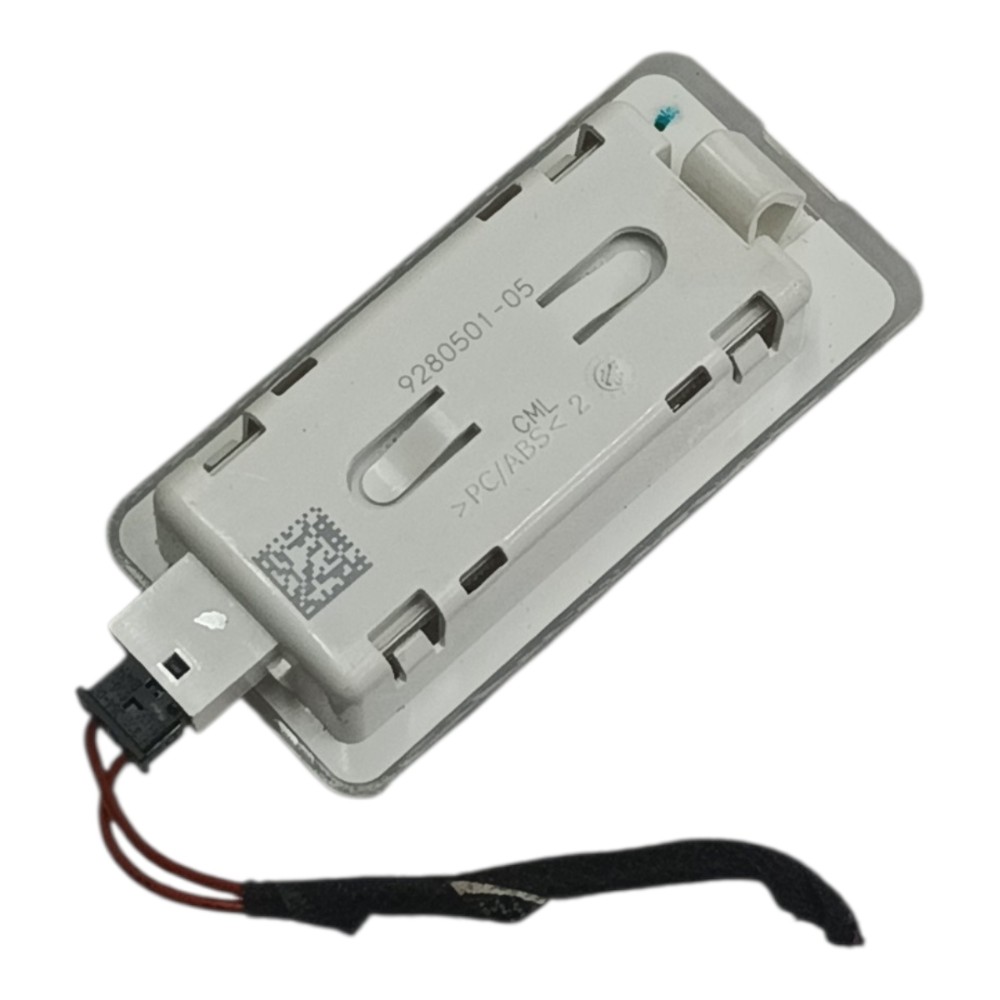 Luz Cortesia Porta Mala Bmw X2 Sdrive 2018 2019 3