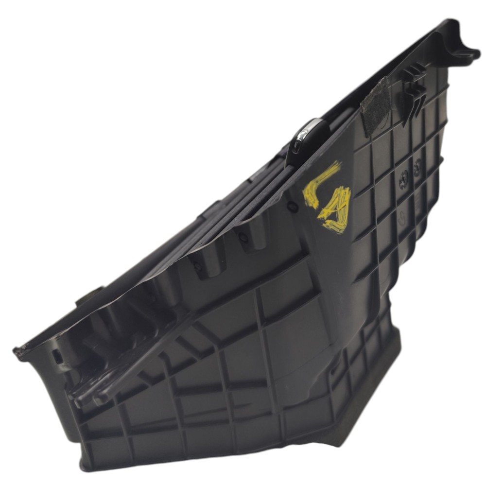 Difusor ar lateral direito painel GM Tracker 2017 2018 2019 2