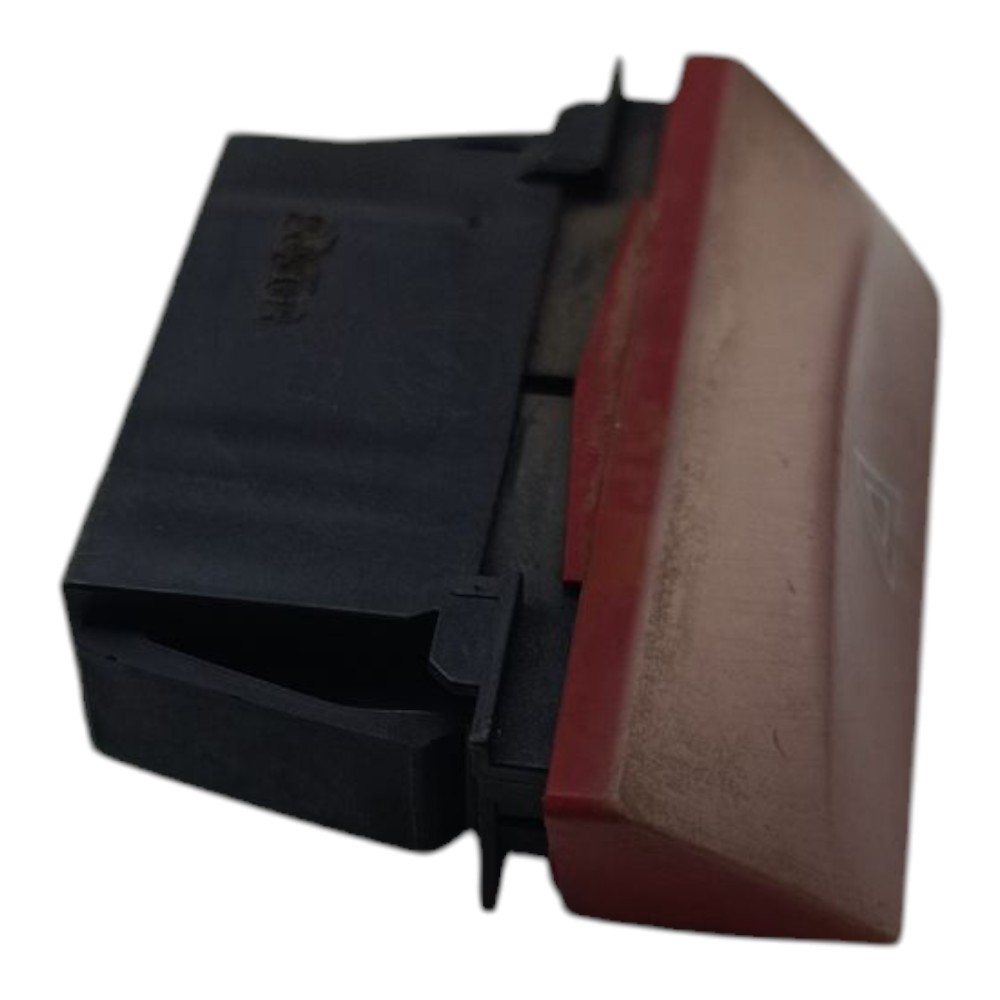 Botão Pisca Alerta Fiat Stilo 2003 2004 2005 2006 2007 2008 Vermelho 3
