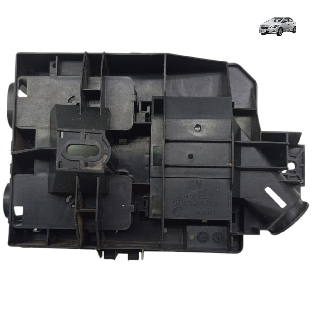 Suporte Base Inferior Caixa Fusível Gm Onix 1.0 Joy 2013 19 1