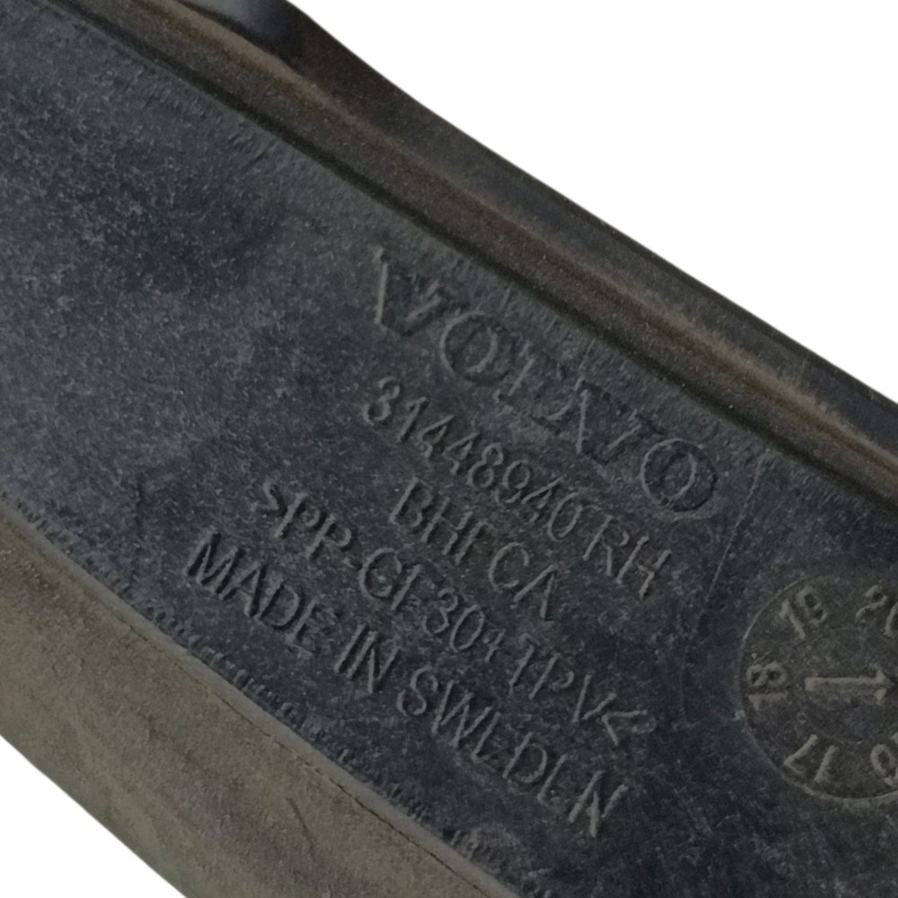 Aplique acabamento esquerdo parabrisa volvo xc40 2022 2021 4