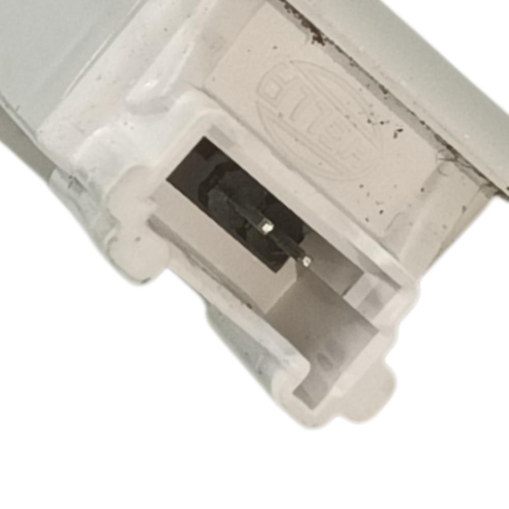 Luz cortesia interna porta BMW 320i 2020 2021 2022 2023 2024 4