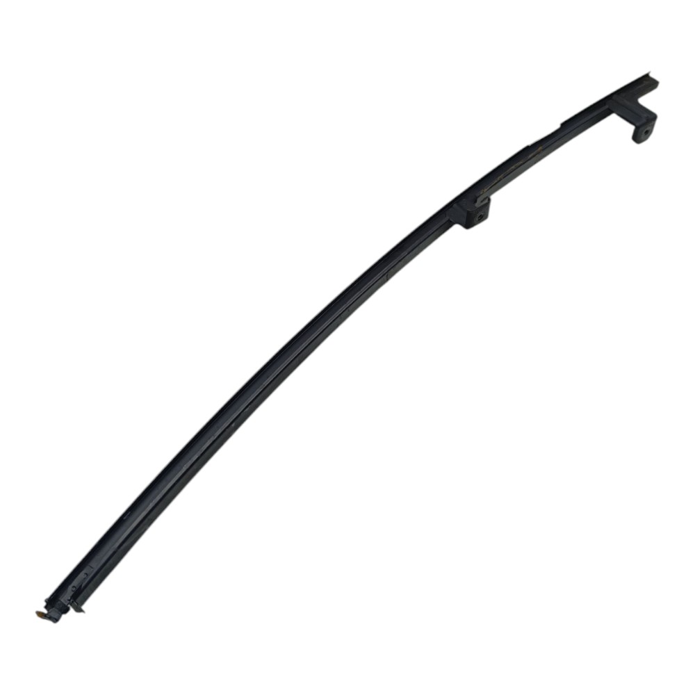 Guia Vidro Porta Traseira Direita Nissan Tiida 2010 2011 12 – Preto 2