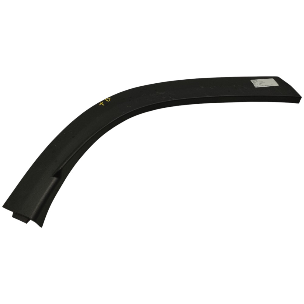 Moldura Paralama Traseiro Direito Gm Tracker 2020 2021 2022 Preto 1