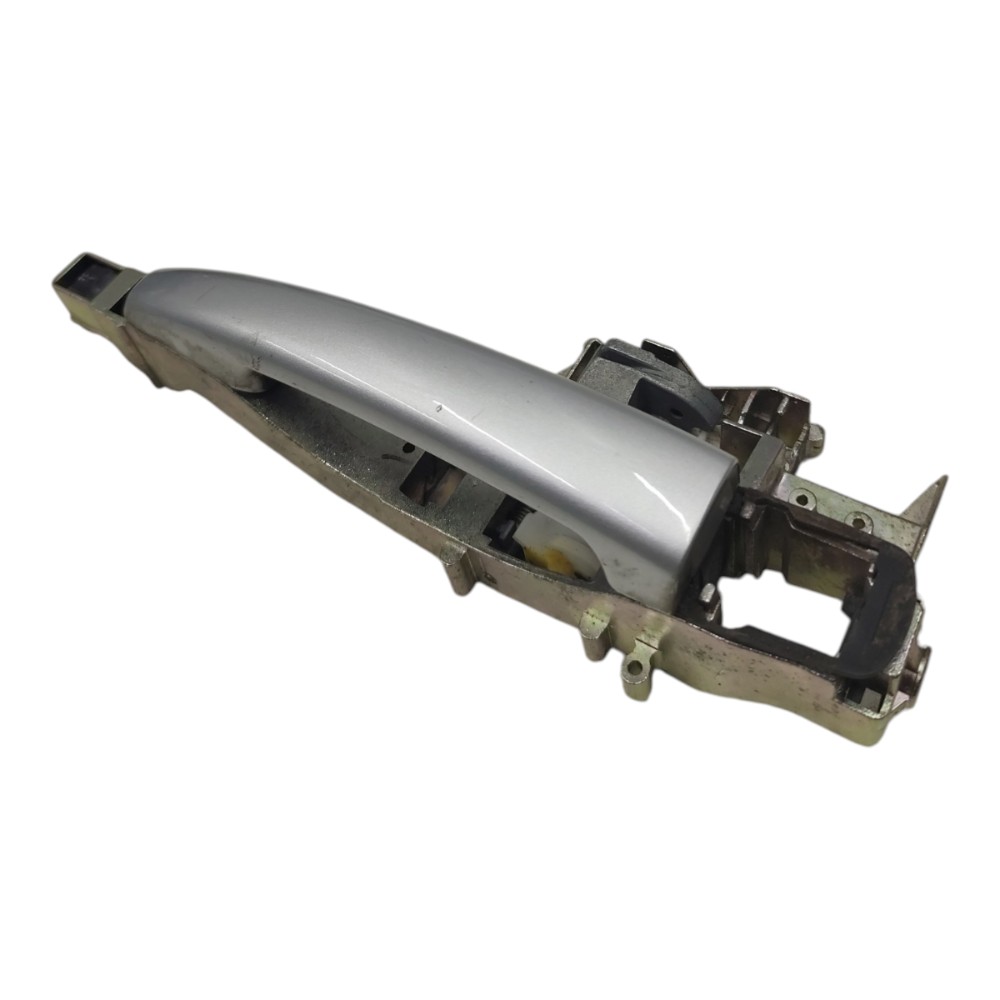 Maçaneta Externa Dianteira Esquerda Peugeot 208 2014 2015 Prata Dianteira 3
