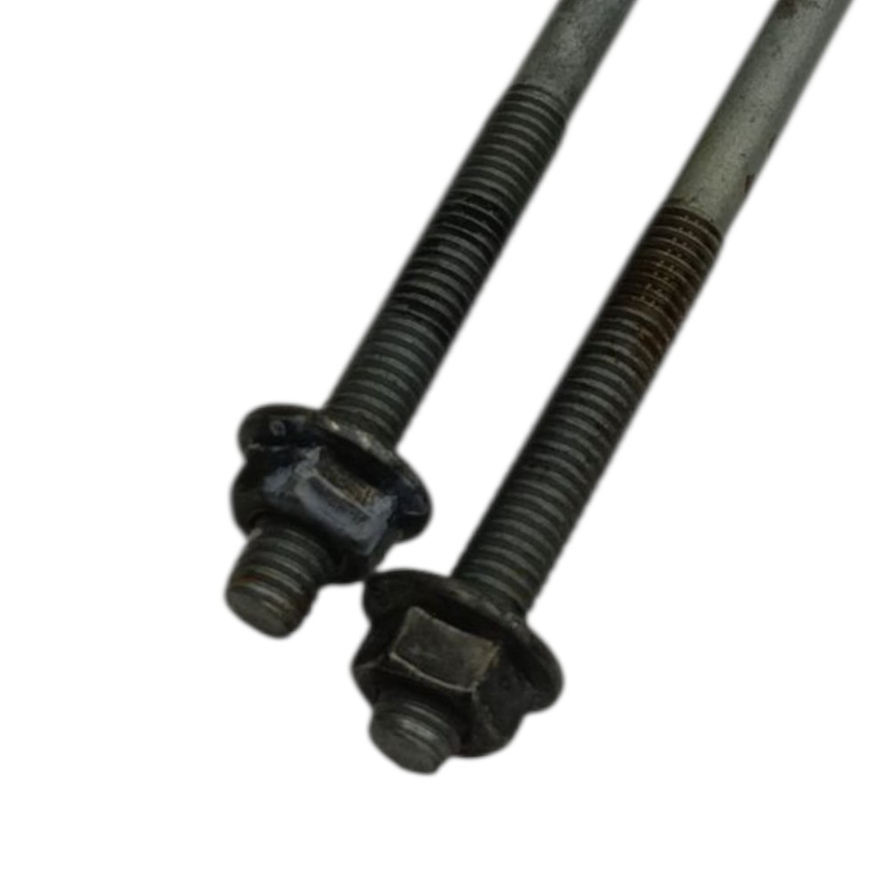 Par parafuso suporte bateria Nissan kicks 2020 2021 2022 2