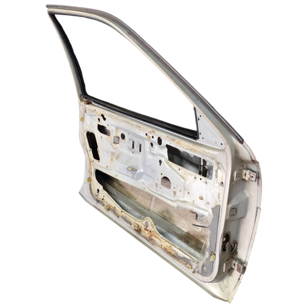 Porta dianteira esquerda VW Santana 2000 2001 2002 2003 2004 5