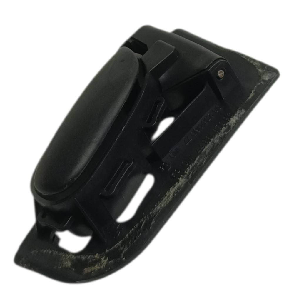 Maçaneta interna direita Peugeot 206 2001 2002 2003 2004 05 3