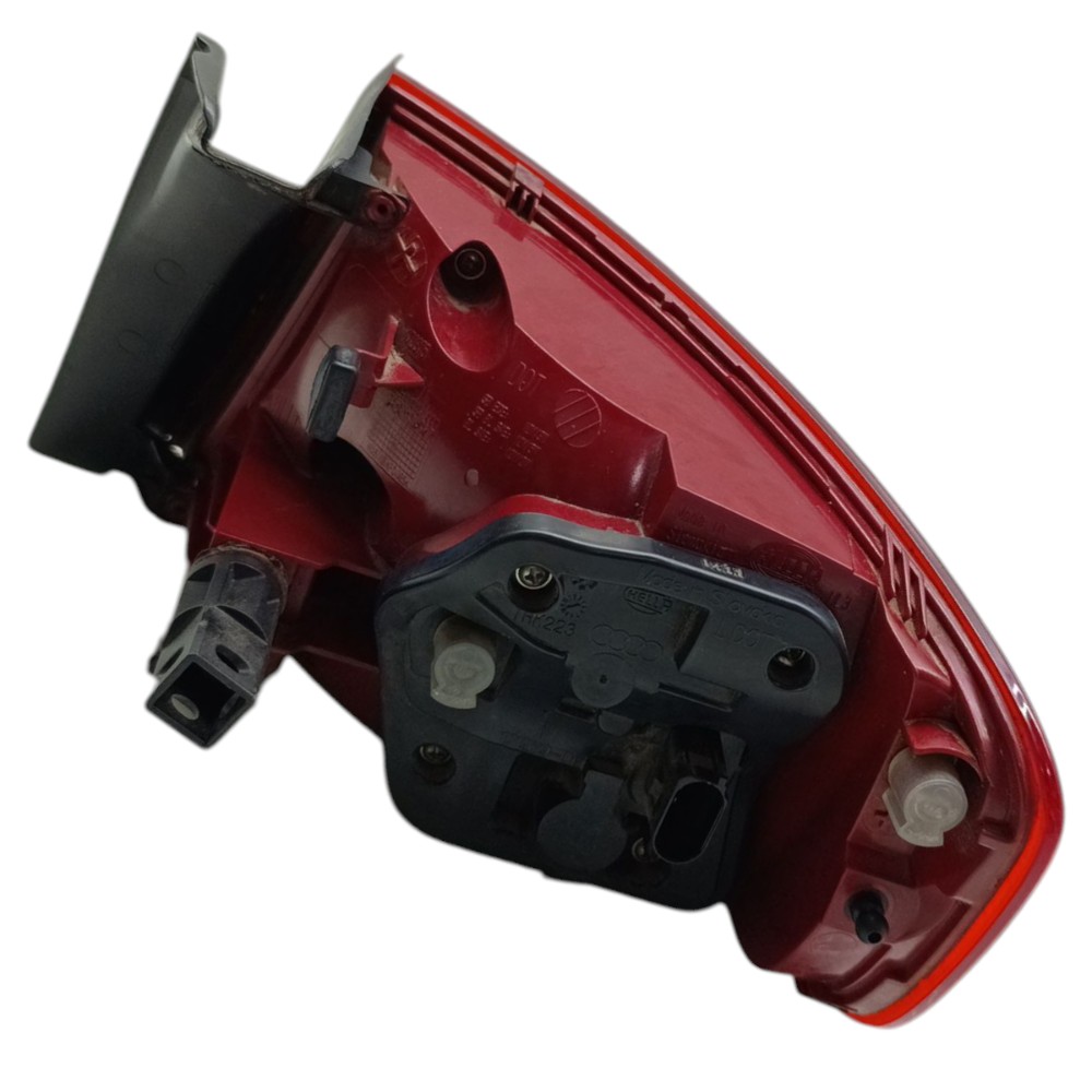 Lanterna Esquerda Audi A4 2011 2010 2009 Com Detalhe Esquerdo/motorista Vermelho 3