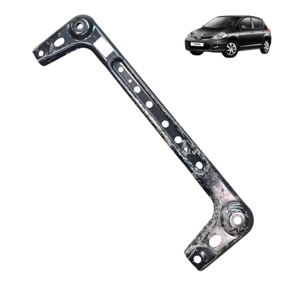 Travessa suporte quadro agregado Nissan Tiida 2010 2011 2012 1