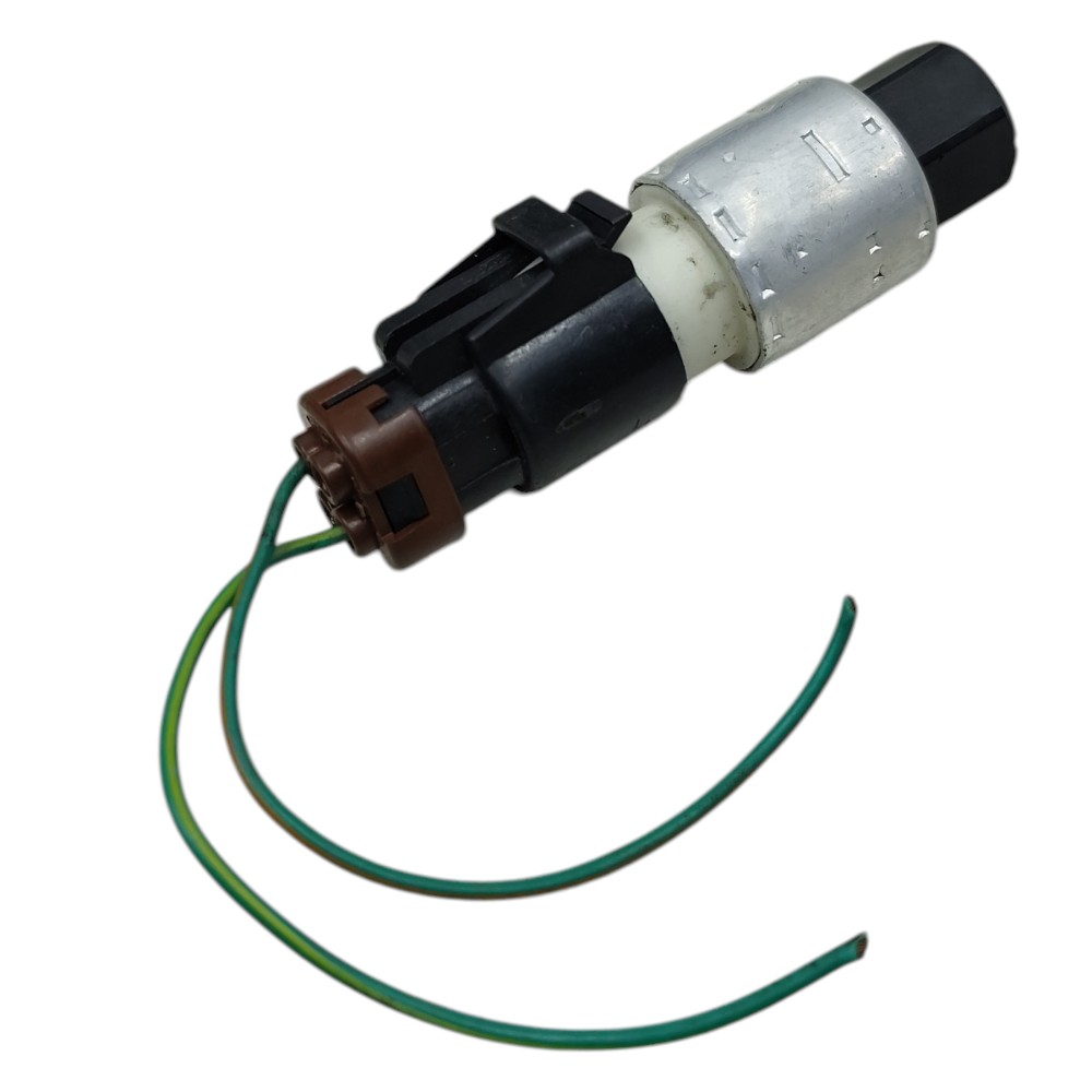 Sensor pressostato ar condicionado Ford focus ka fiesta 2005 3