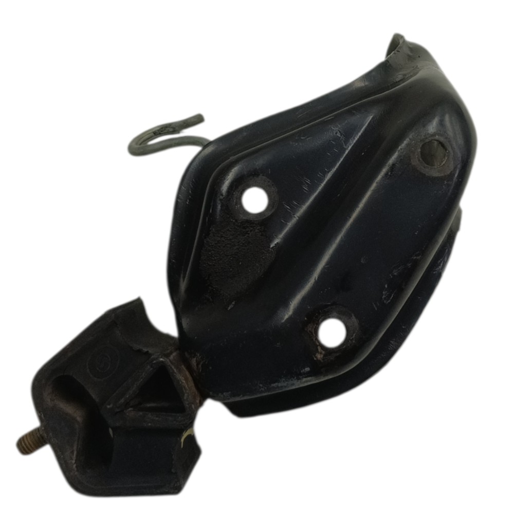 Suporte coxim motor lado esquerdo VW Santana 2.0 AP 2000 01 3