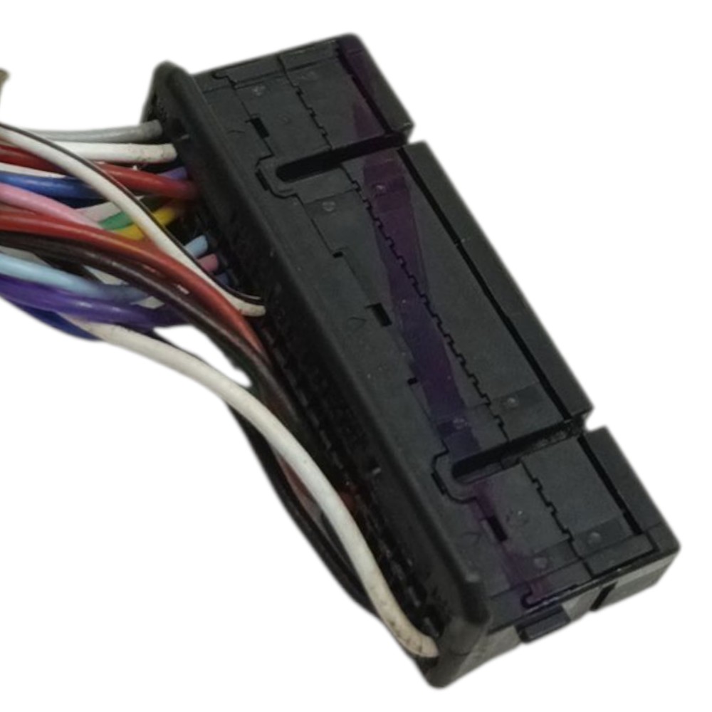 Plug conector módulo computador bordo Toyota Corolla 2023 24 3