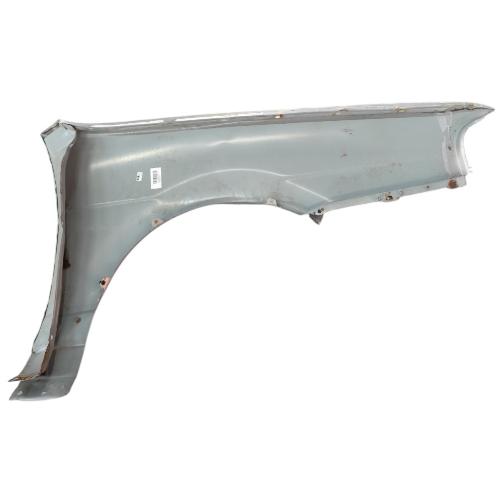 Paralama esquerdo VW Santana 2000 2001 2002 2003 detalhes 6