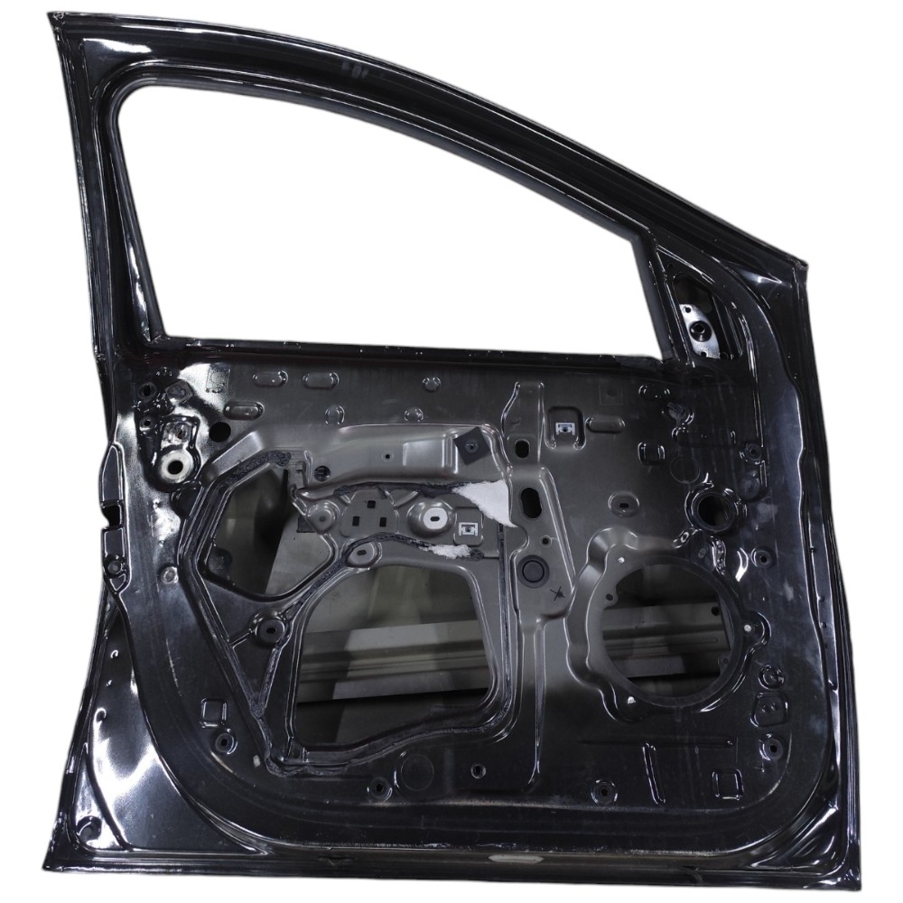 Porta dianteira esquerda Renault Sandero 2016 2017 detalhe 6