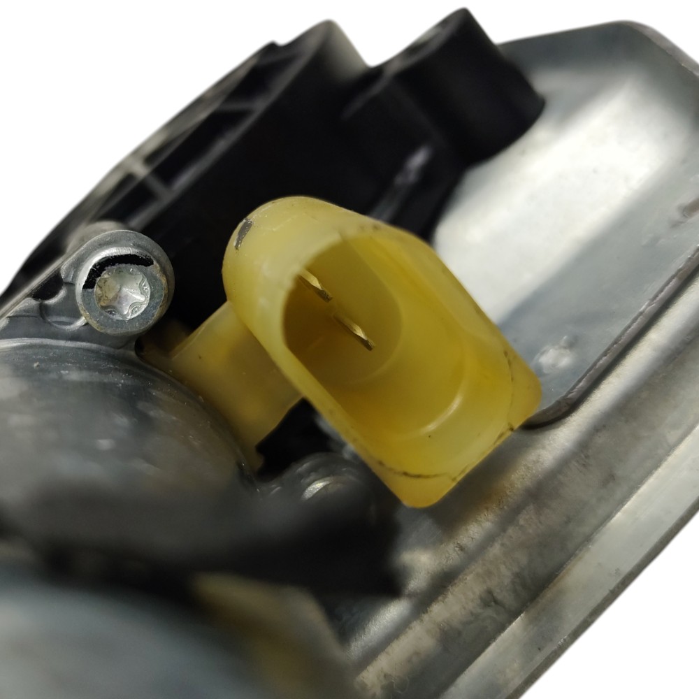Motor maquina vidro traseiro esquerdo gm Vectra 2011 2010 09 4