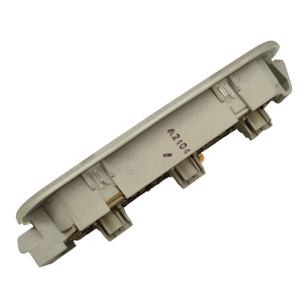 Luz Teto Cortesia Dianteira Nissan Livina 2011 2012 2013 14 4
