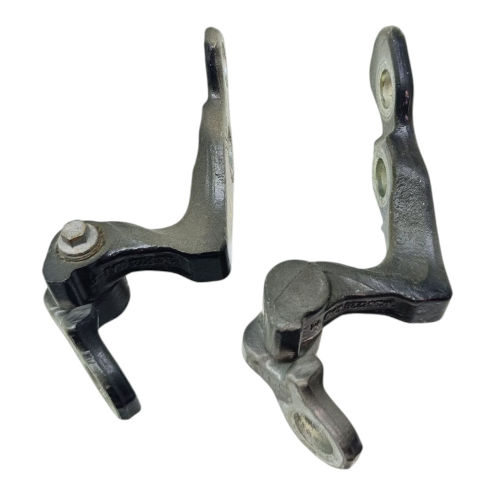 Par Dobradiça Porta Dianteira Direita Ford Focus 2011 2012 2