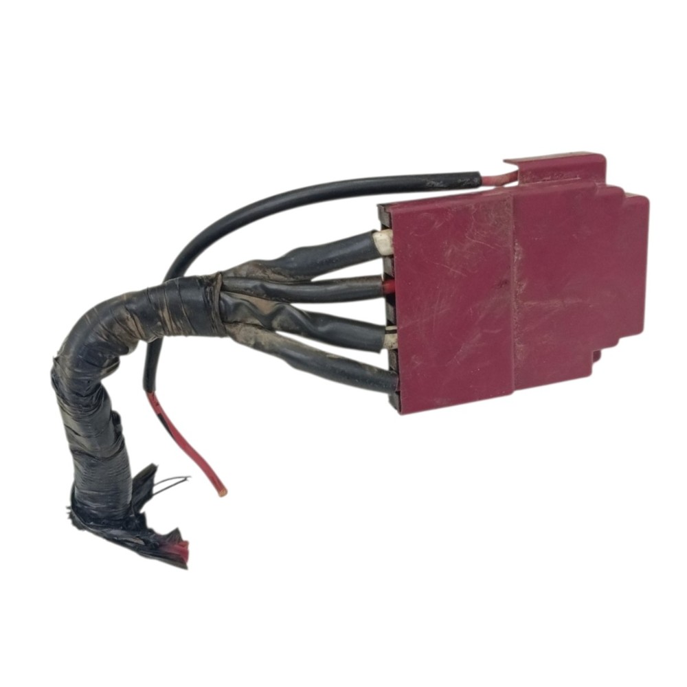 Polo Terminal Positivo Bateria Mitsubishi Triton L200 2.4 24 2