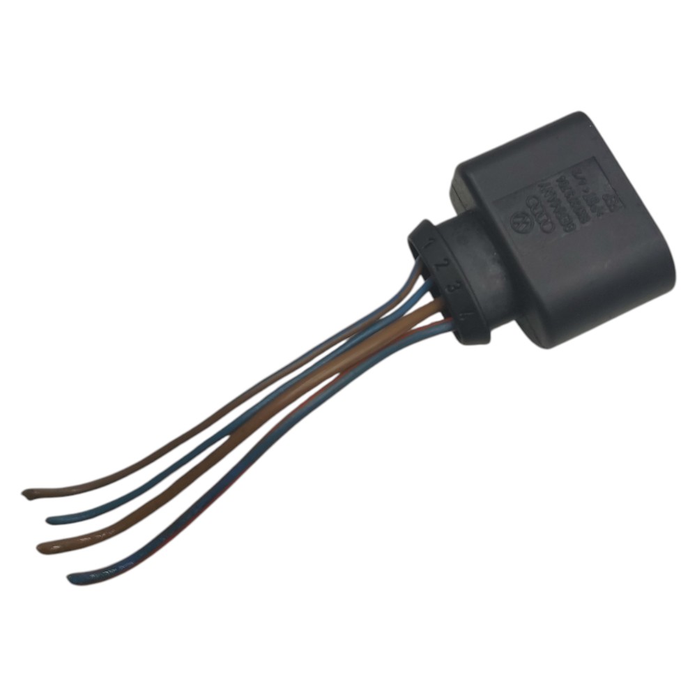 Plug Conector Fechadura Tampa Traseira Vw Up 2015 2016 2017 2