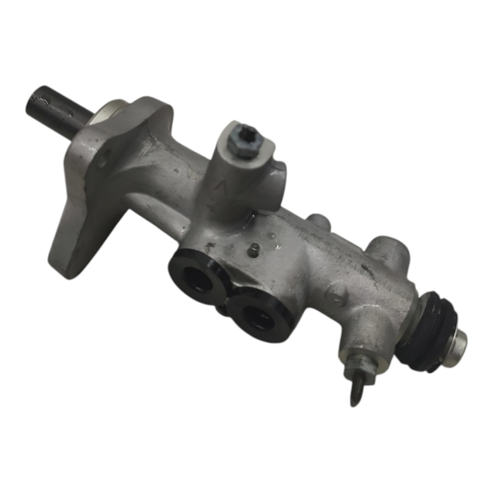 Cilindro mestre freio Mercedes c230k 1.8 2003 2004 2005 2006 4