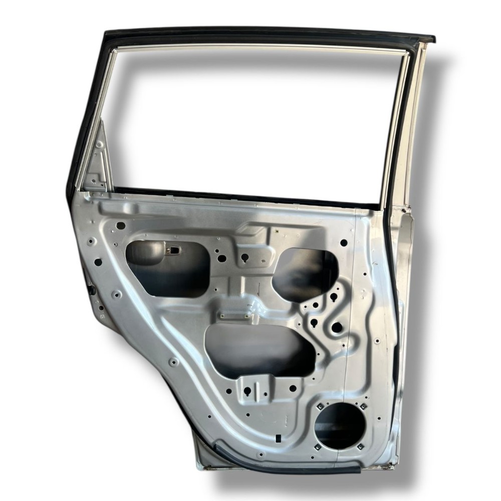 Porta Traseira Esquerda Gm Captiva 2008 2009 2010 A 2017 7