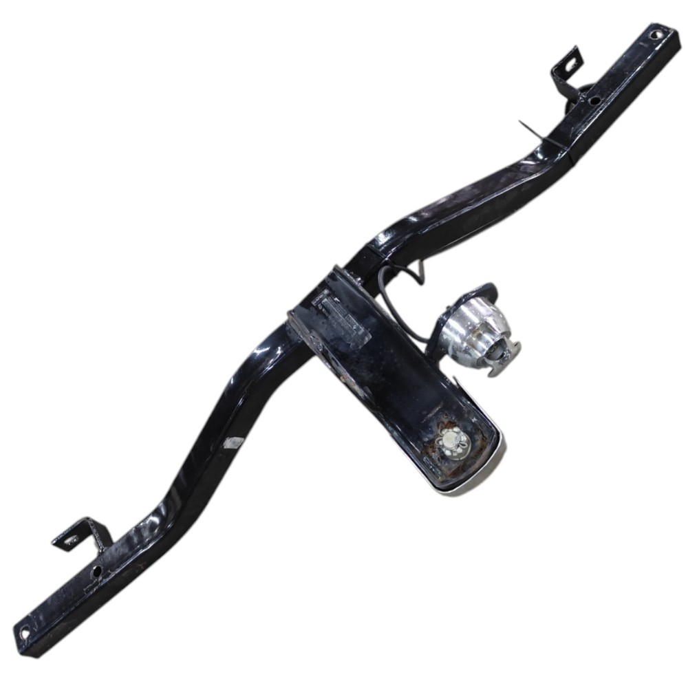 Engate Reboque Traseiro Peugeot 208 2014 2015 2016 2017 2018 2