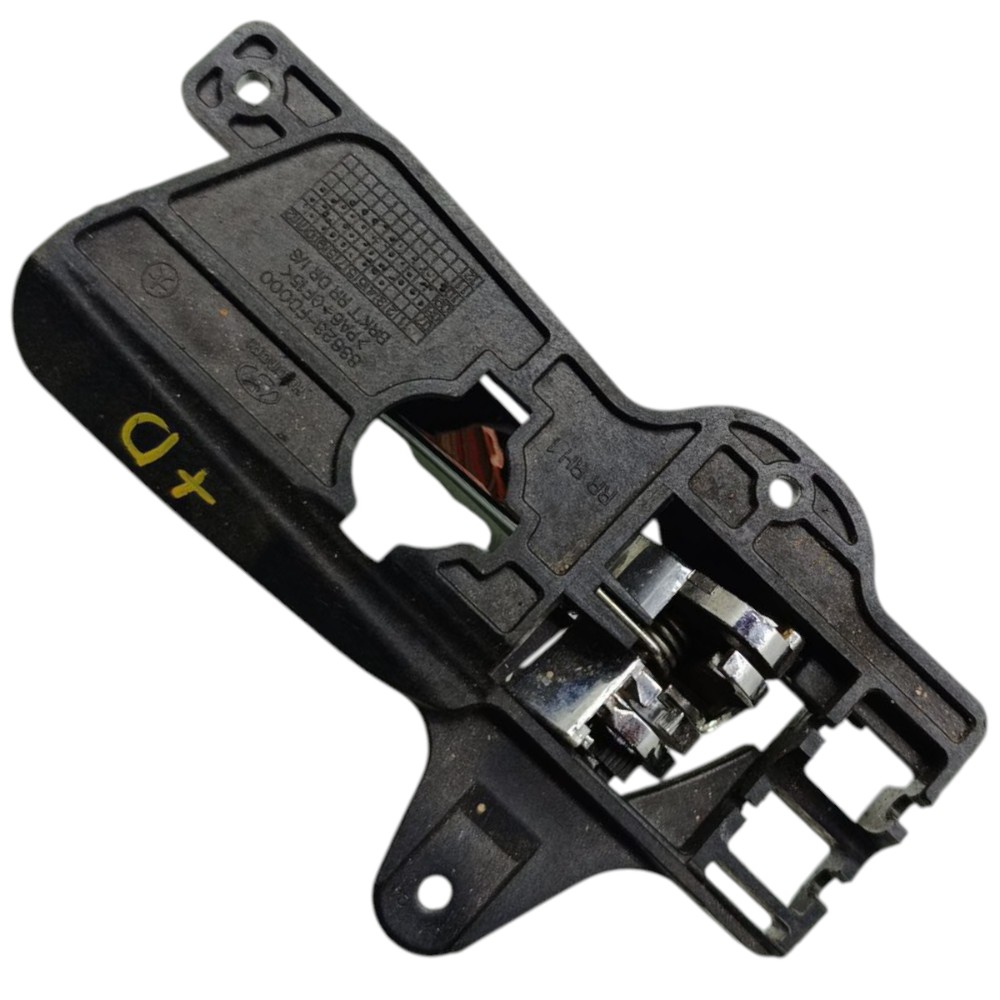 Maçaneta Interna Lado Direito Hyundai I30 2009 2010 2011 12 3