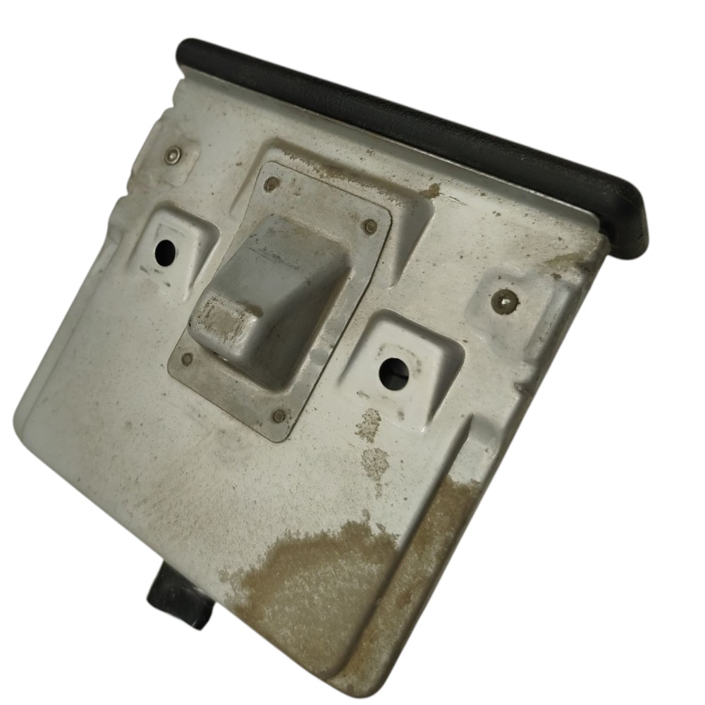 Cinzeiro central painel Mitsubishi Pajero TR4 2004 2005 2006 2