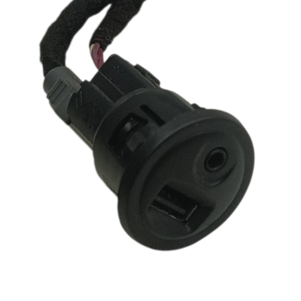 Tomada Conector Usb Peugeot 208 2014 2015 2016 2017 2