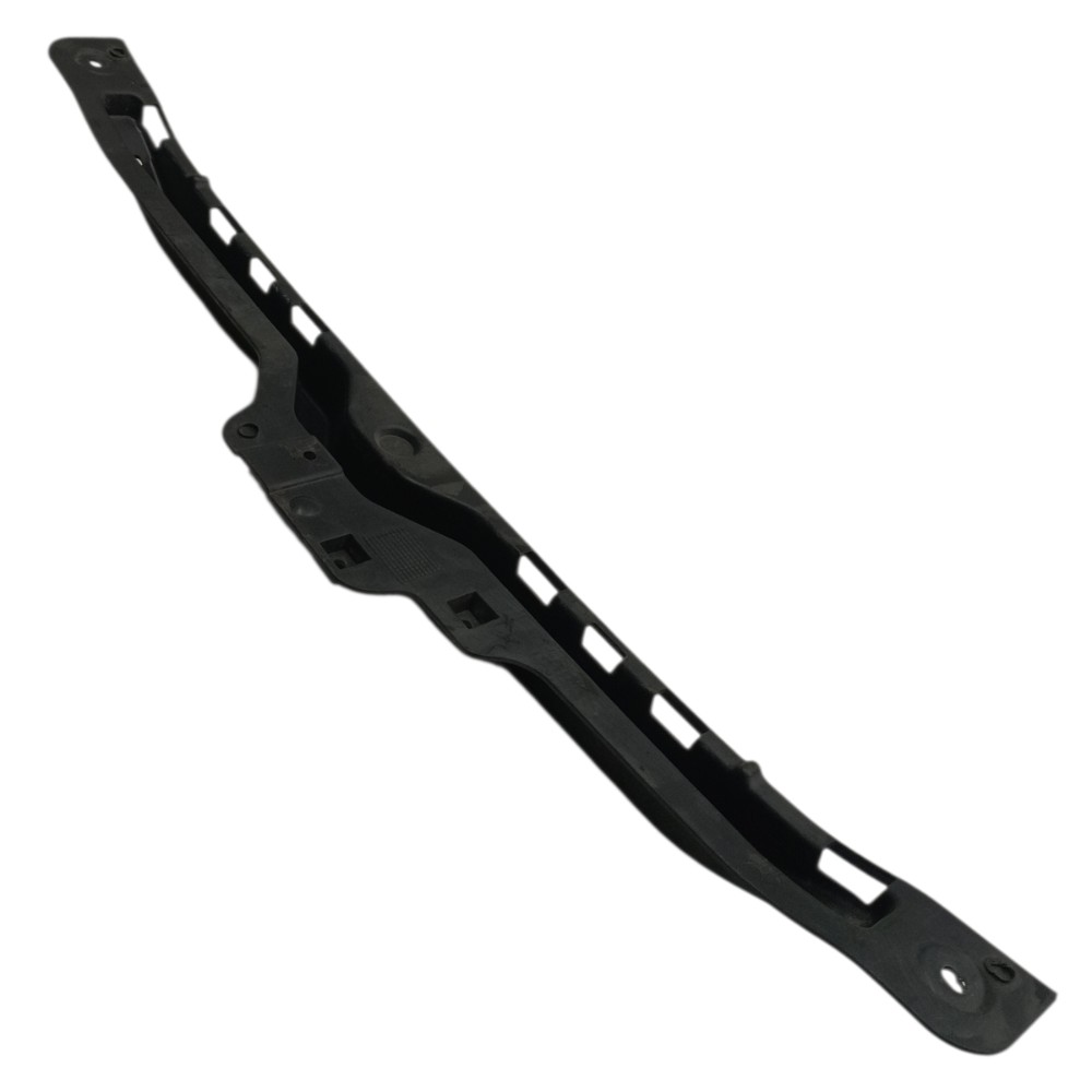 Guia parachoque traseiro Central ford New Fiesta Hatch 2014 4