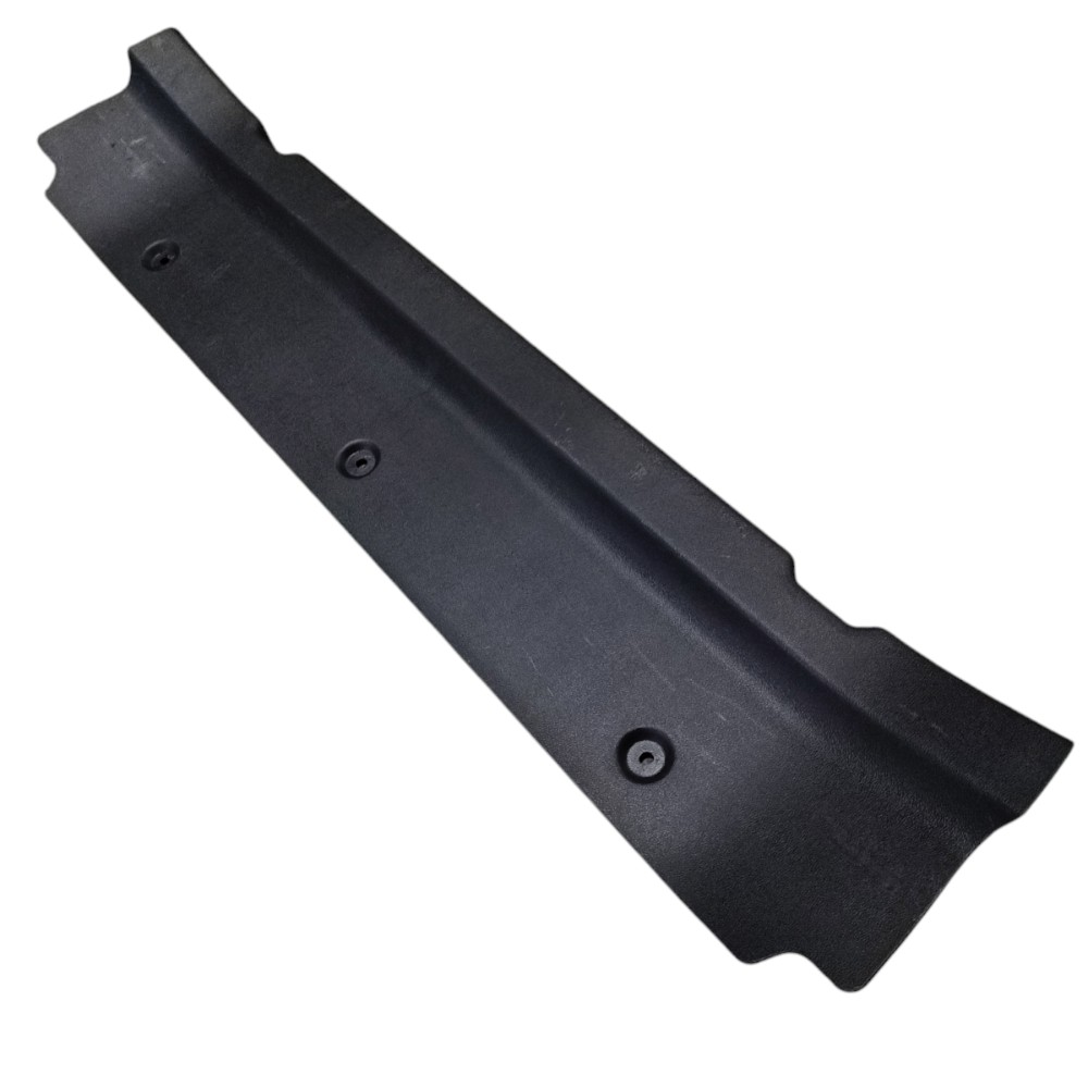 Acabamento Interno Fechadura Porta Mala Gm Tracker 2020 2021 2