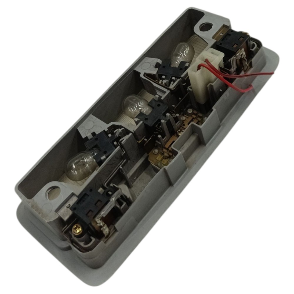 Luz teto cortesia dianteira Mitsubishi Pajero tr4 2005 2006 4