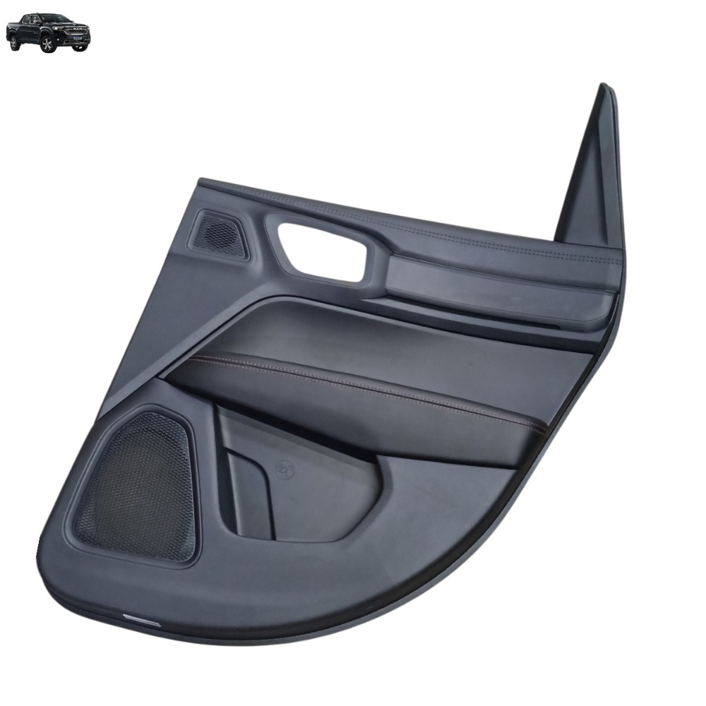 Forro porta traseira direita Ram Rampage RT 2024 2025 2026