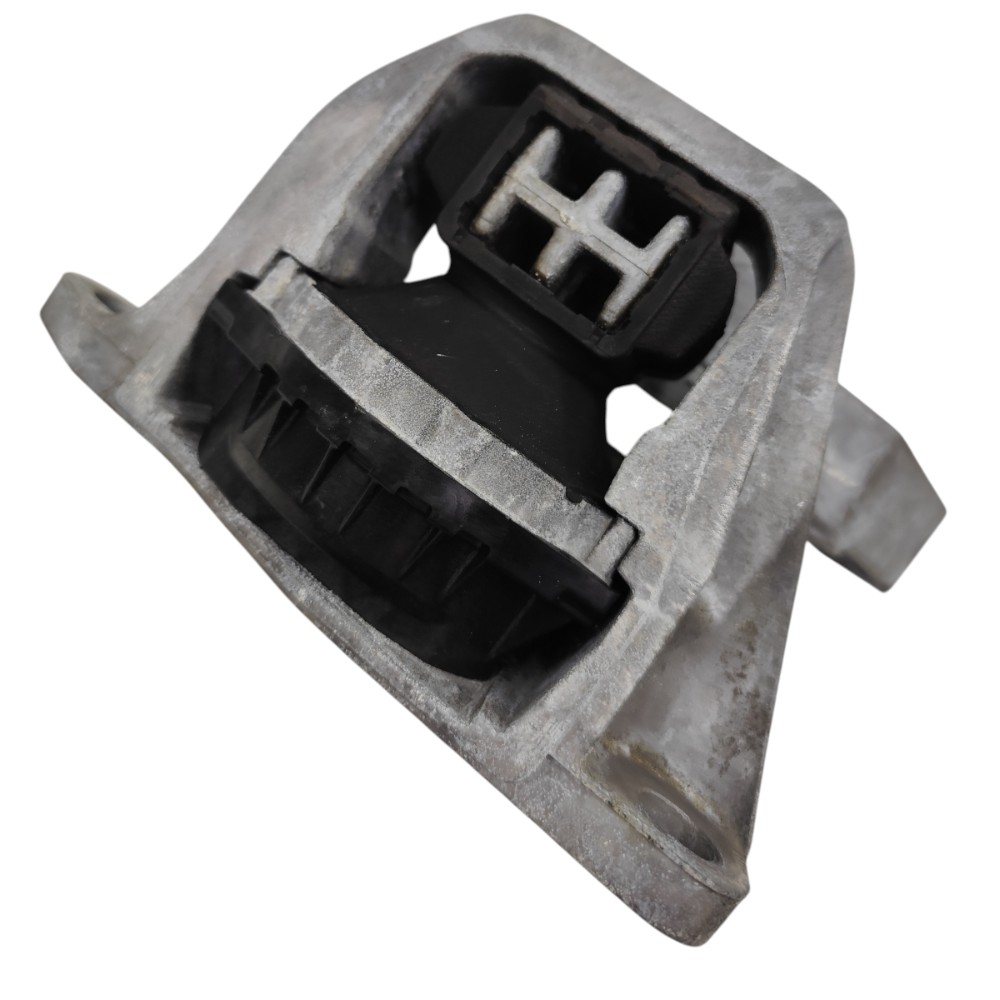 Suporte coxim direito motor Nissan kicks 1.6 2020 2019 2018 4