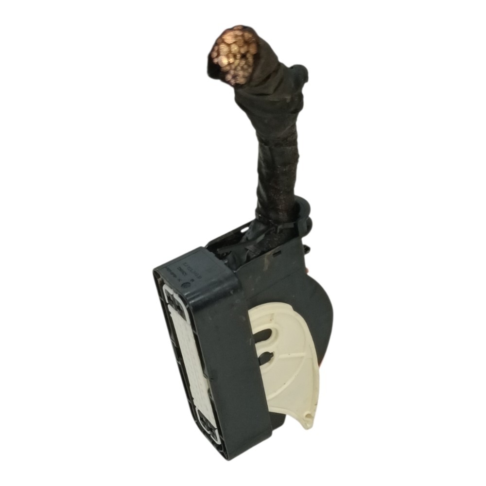 Plug conector módulo ABS jeep Commander 2.0 diesel 2022 2023